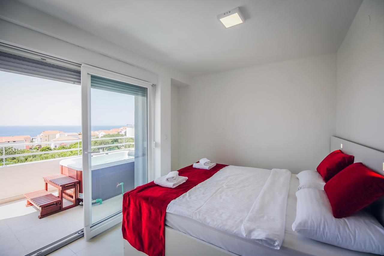 Apartment Residences Bellavista 2